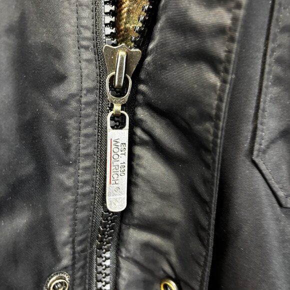 Woolrich Wool Lined Field Coat Mens Sz XL Black Plaid Hood Zip Guide Field 16038 - Picture 6 of 16